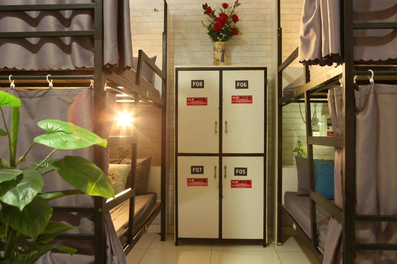 S Phuot Homestay - 3A Lam Son, Ward 2, Tan Binh District Ho Si Minh-város Kültér fotó