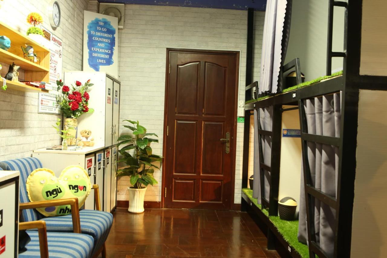 S Phuot Homestay - 3A Lam Son, Ward 2, Tan Binh District Ho Si Minh-város Kültér fotó