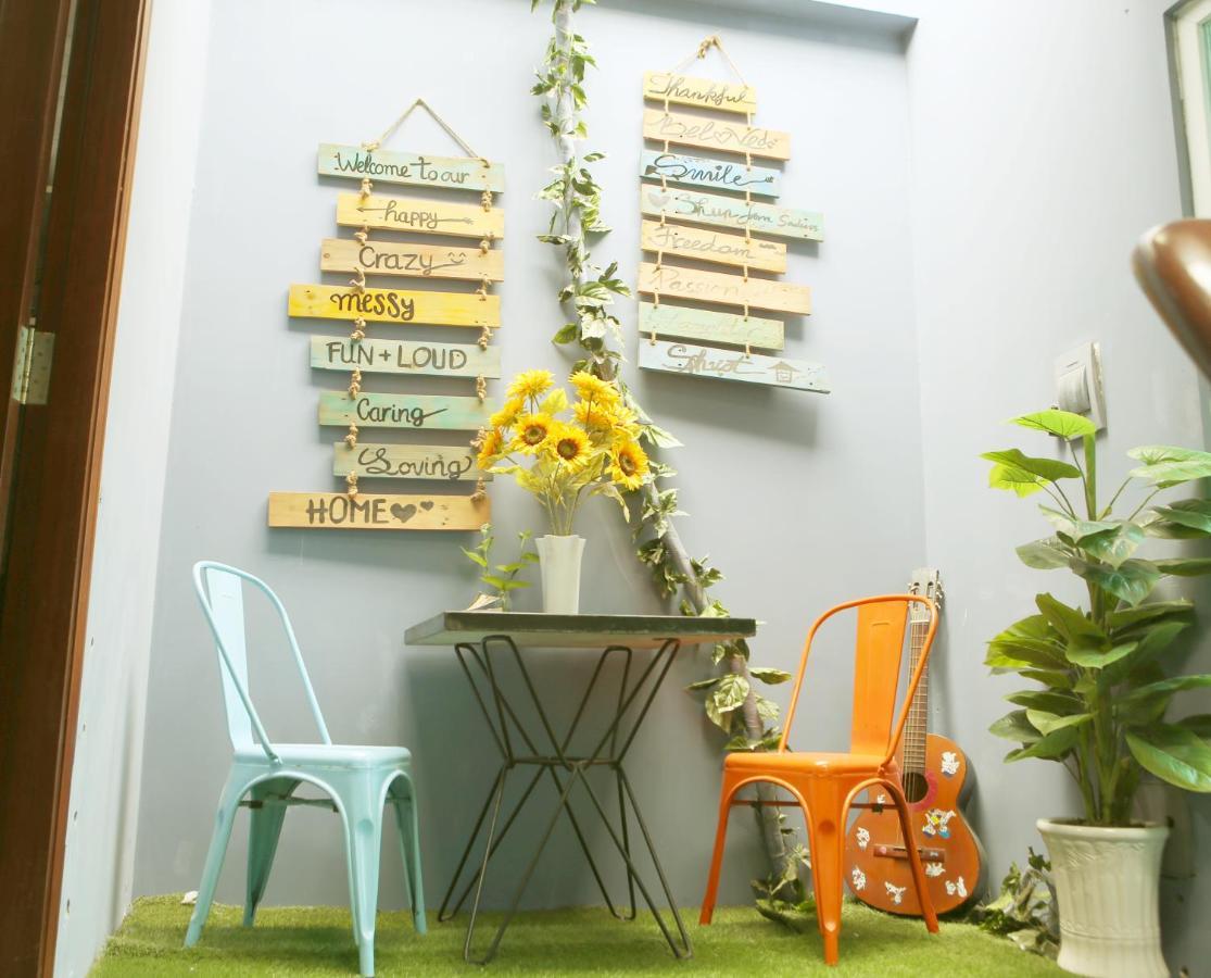 S Phuot Homestay - 3A Lam Son, Ward 2, Tan Binh District Ho Si Minh-város Kültér fotó