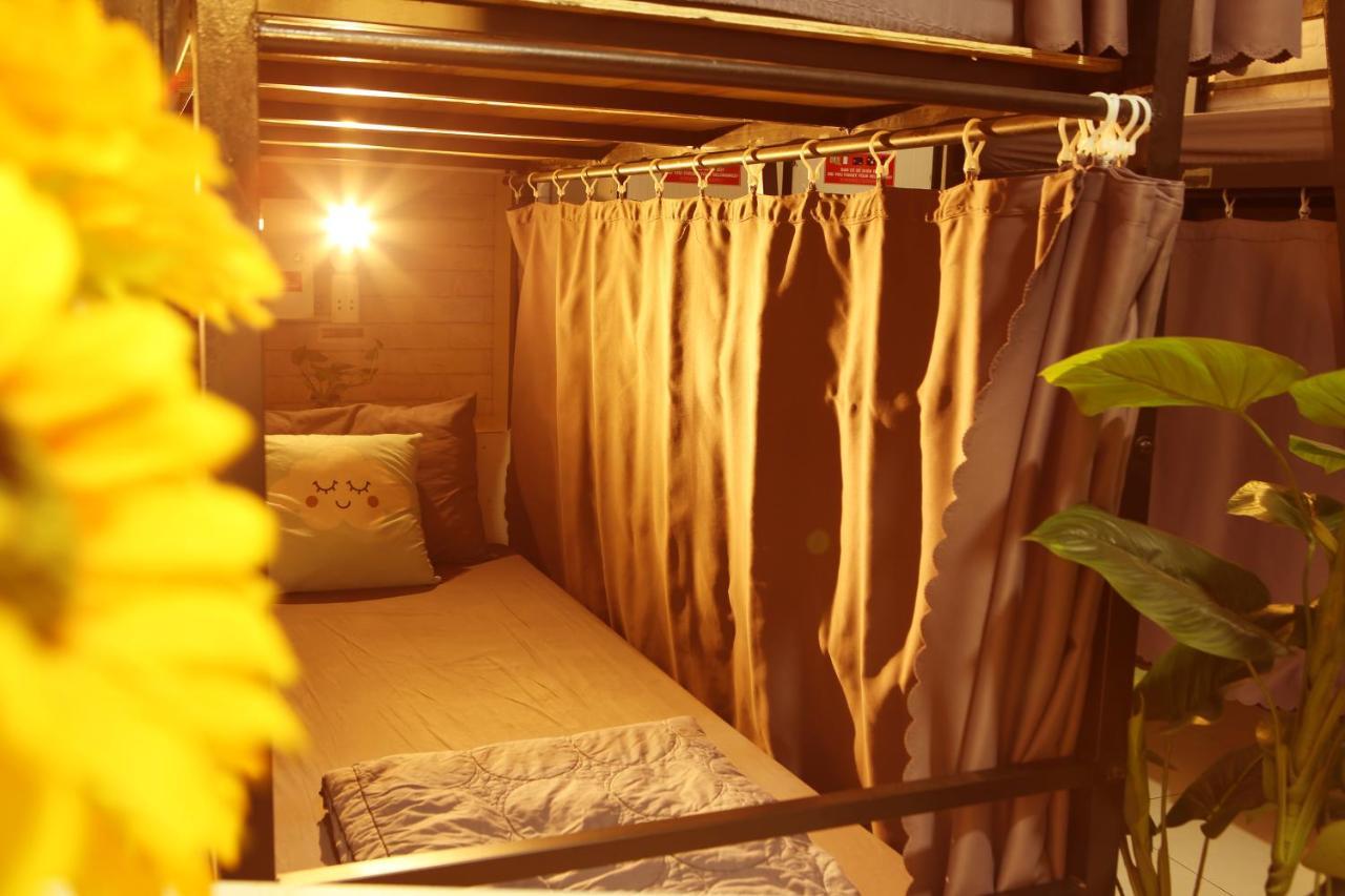 S Phuot Homestay - 3A Lam Son, Ward 2, Tan Binh District Ho Si Minh-város Kültér fotó