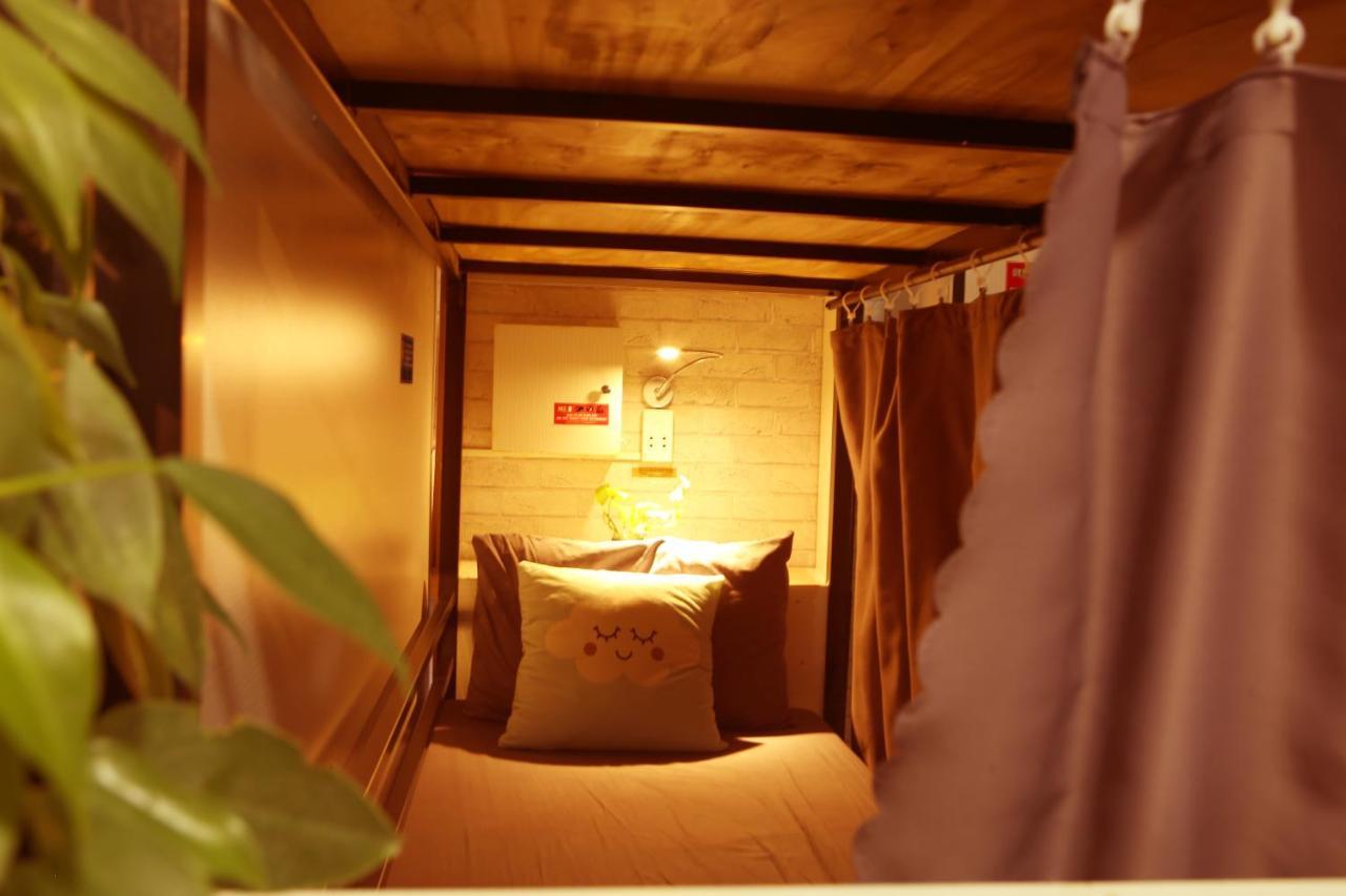 S Phuot Homestay - 3A Lam Son, Ward 2, Tan Binh District Ho Si Minh-város Kültér fotó