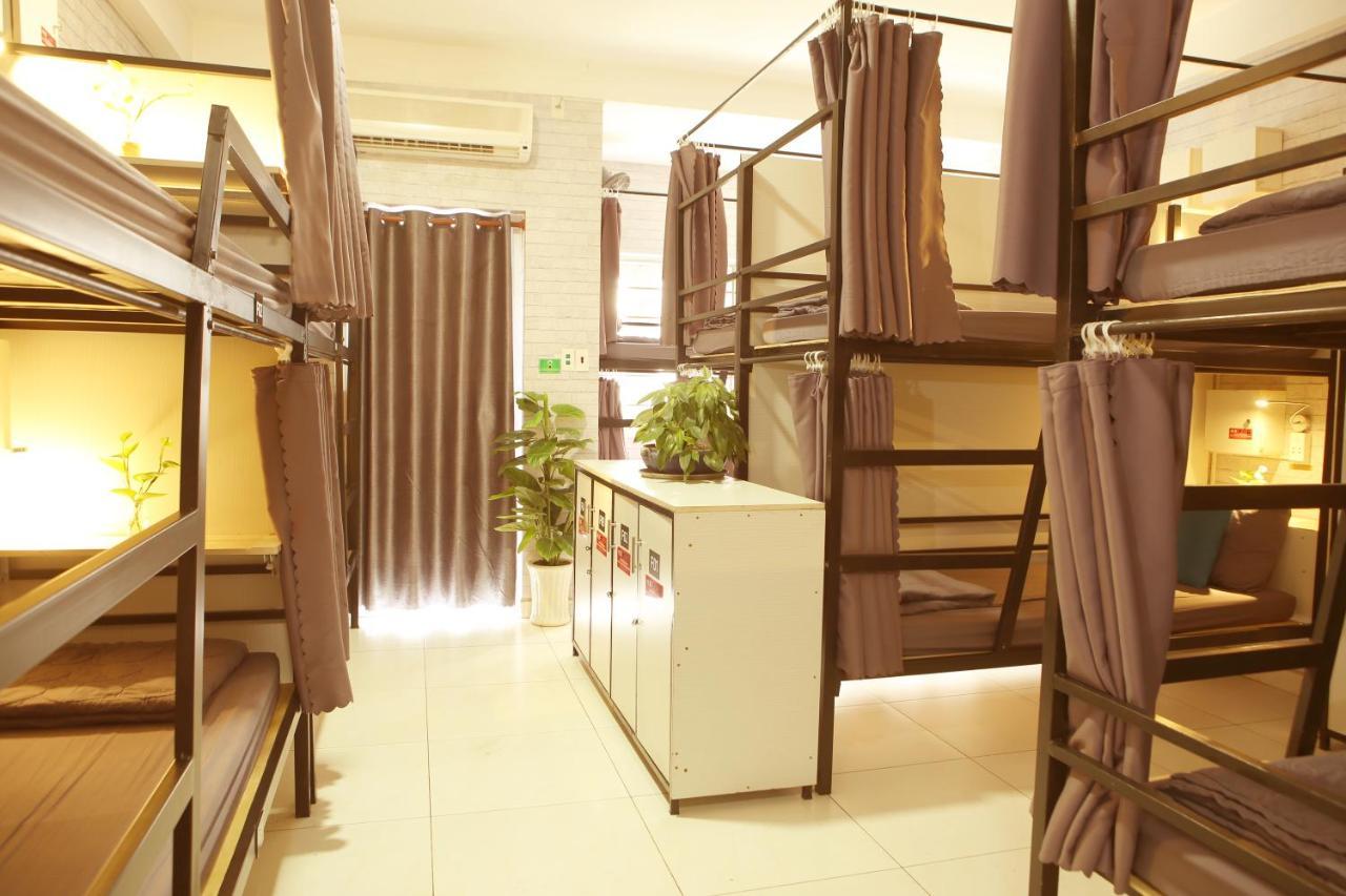 S Phuot Homestay - 3A Lam Son, Ward 2, Tan Binh District Ho Si Minh-város Kültér fotó