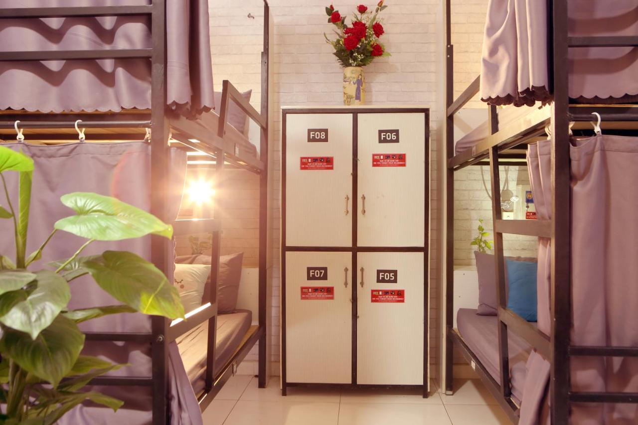 S Phuot Homestay - 3A Lam Son, Ward 2, Tan Binh District Ho Si Minh-város Kültér fotó