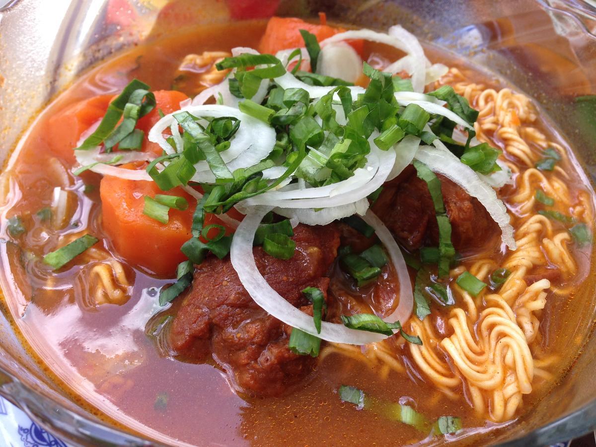 S Phuot Homestay - 3A Lam Son, Ward 2, Tan Binh District Ho Si Minh-város Kültér fotó