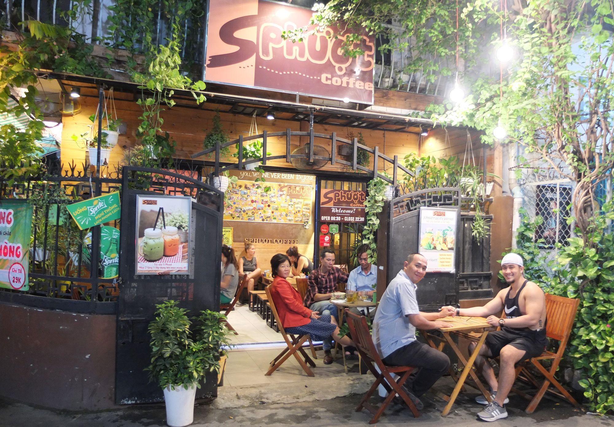 S Phuot Homestay - 3A Lam Son, Ward 2, Tan Binh District Ho Si Minh-város Kültér fotó
