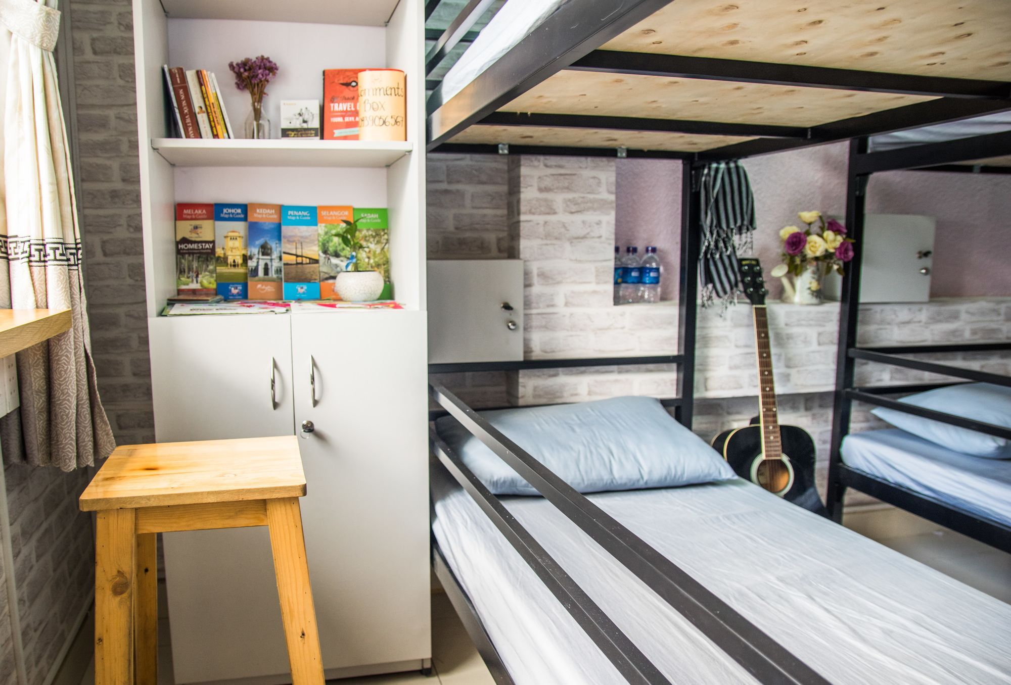 S Phuot Homestay - 3A Lam Son, Ward 2, Tan Binh District Ho Si Minh-város Kültér fotó