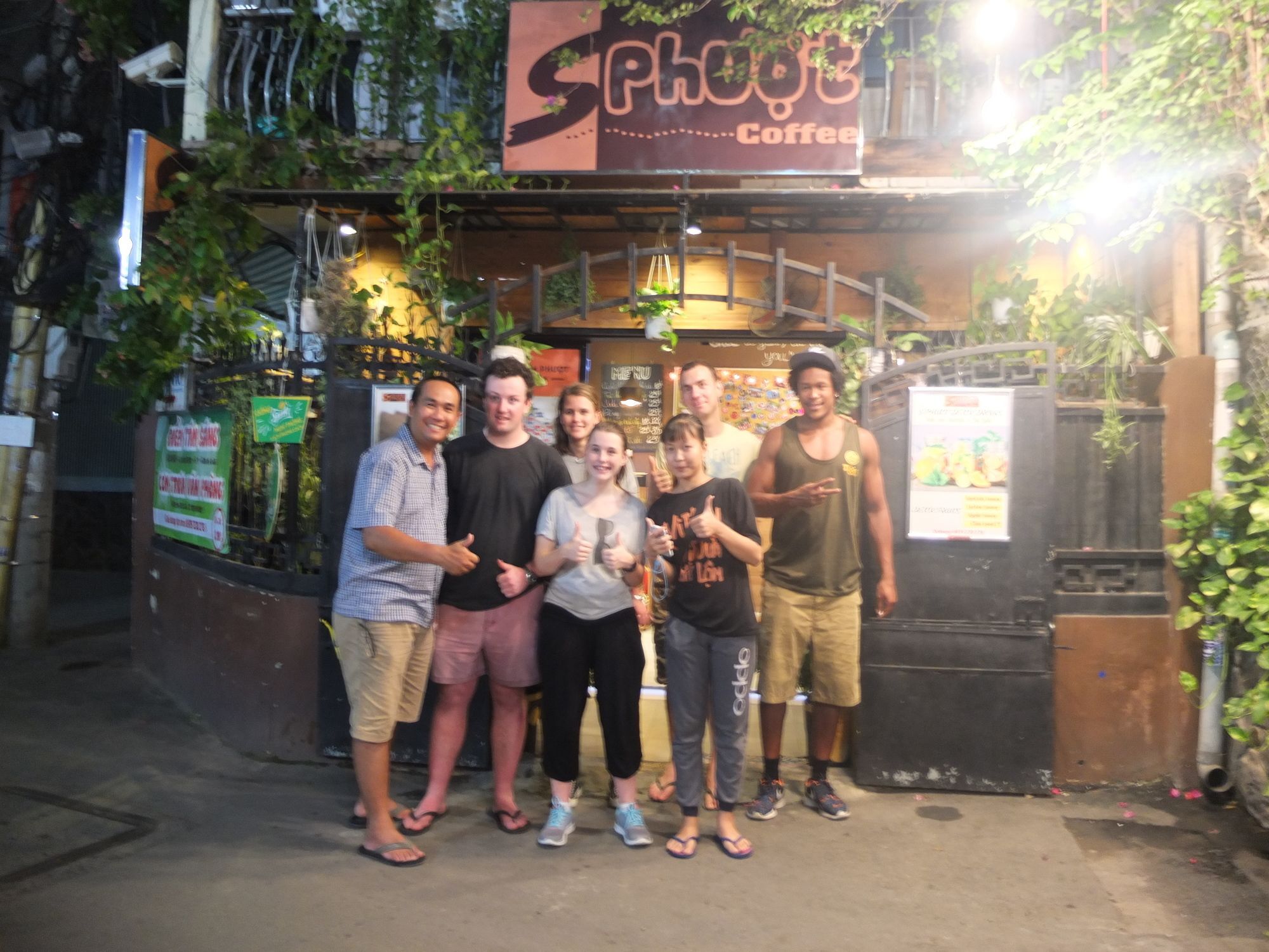 S Phuot Homestay - 3A Lam Son, Ward 2, Tan Binh District Ho Si Minh-város Kültér fotó